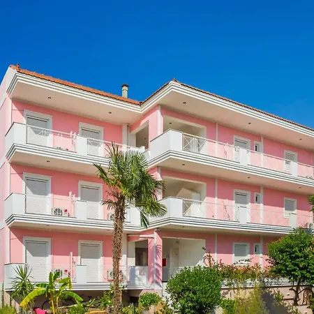 Dionysos Lefkas Hotel de apartamente *