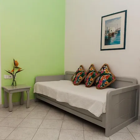 Dionysos Lefkas Nydri (Lefkada)