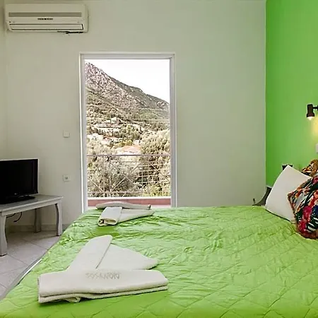 Hotel de apartamente Dionysos Lefkas 3*