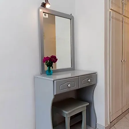 Dionysos Lefkas Apart-hotel 3*