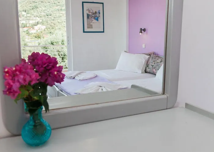 Dionysos Lefkas 3*