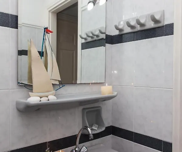 Dionysos Lefkas Apartahotel Nydri (Lefkada)